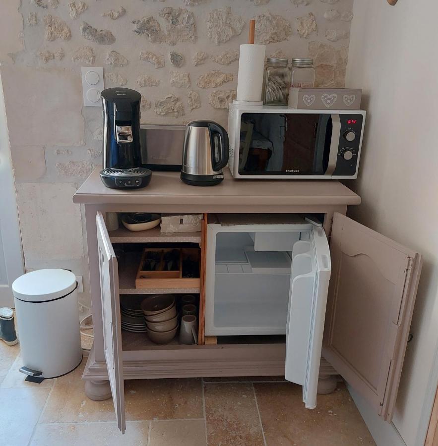 Suite De Charme Dans Une Maison Charentaise Cozes 外观 照片